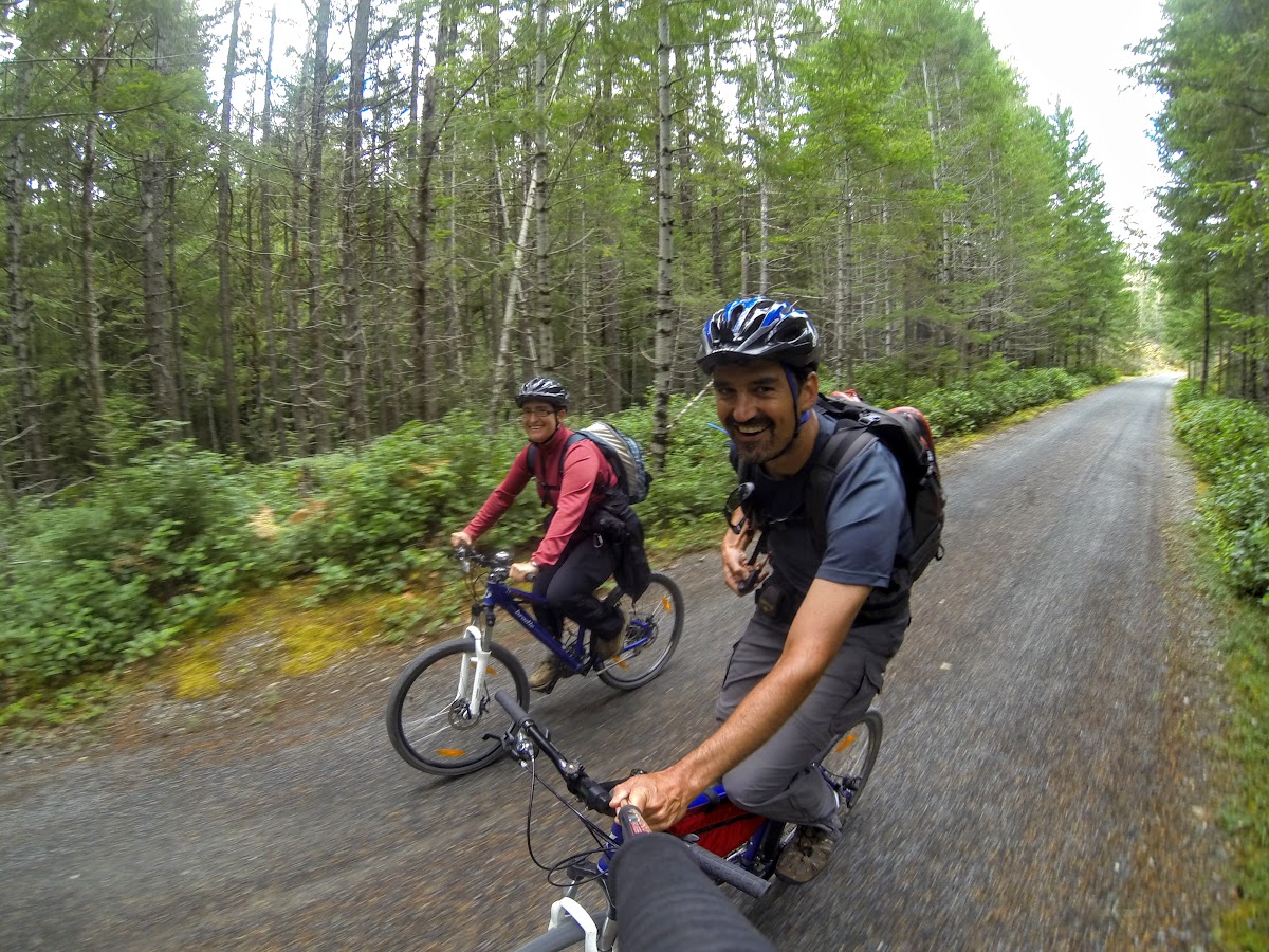 A Day Biking on the Galloping Goose Trail on Vancouver Island - Ze