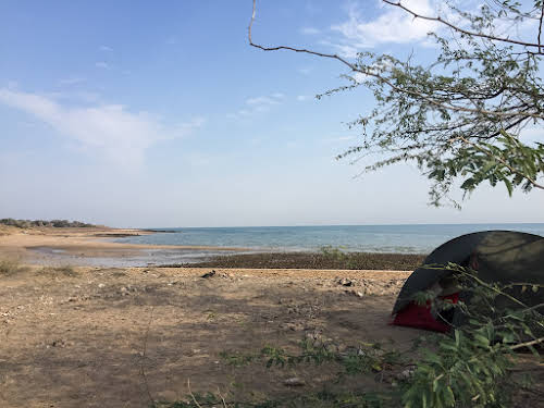 Hormuz Island Guide: Travel Tips & Things To See // Camping on Hormuz Island