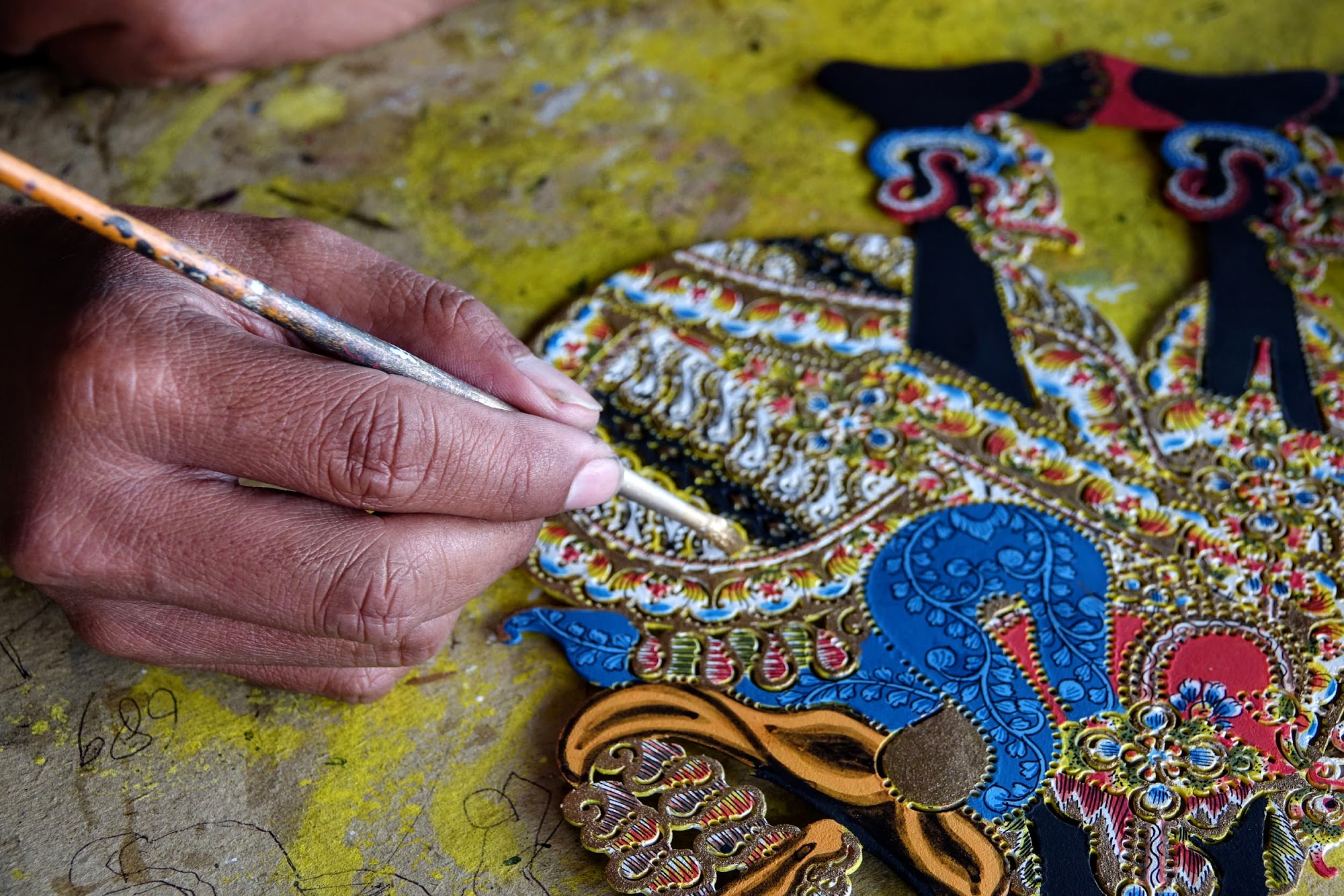 The Crafts of Indonesia: A Window into Vibrant Traditions - Ze