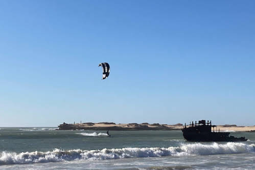 Kiteboarding Mauritania: Bay of Nouadhibou // Cap Blanc Shipwreck