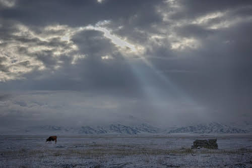 Snowy clouds over the Sagsai valley